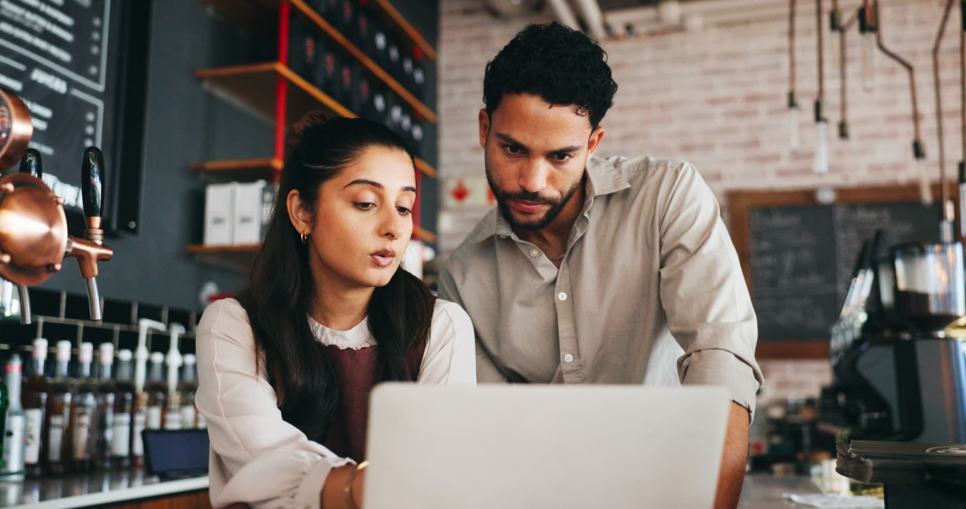 Scaleup, HelloCircle customers